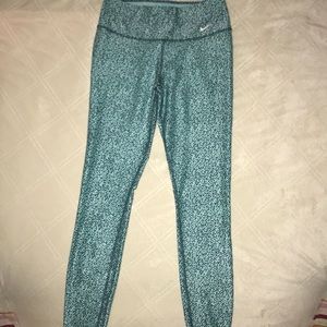 Nike Dri-Fit yoga pants/running tights